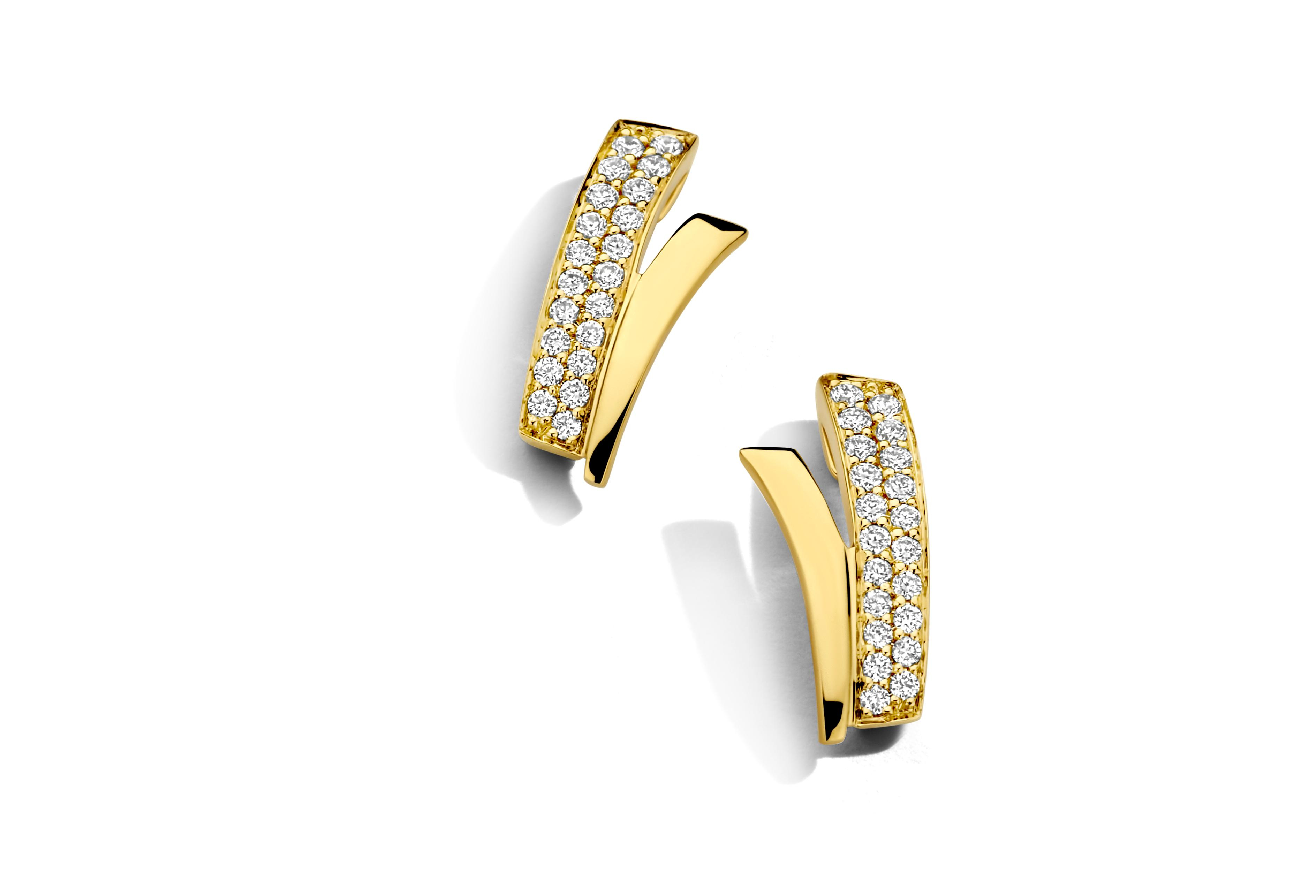 Oorringen in geel  goud 18 k met 0,15 ct Diamant 