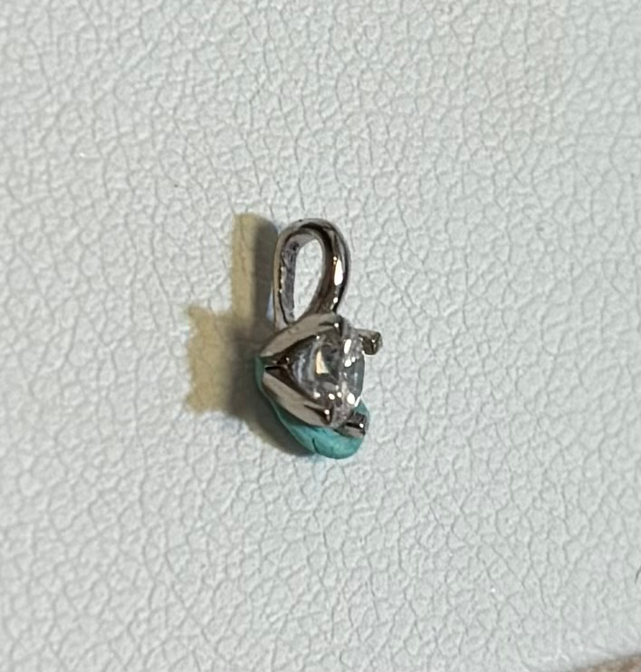 0.20ct wit goud 585 P1/W