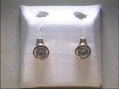 Kopf.-und Ohrschmuck Ref.-Nr.: 62221171 333/- Gold 2 Zirkonia 