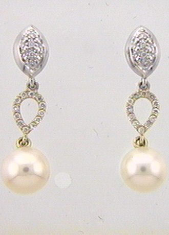 Kopf.-und Ohrschmuck Ref.-Nr.: 224/144666 585/- Gold 32 Diamant Wesselton kleine Einschl&uuml;sse Brillantschliff 0.14ct. 2 China Zuchtperlen 6,5-7,0 mm Wei&szlig; Rund 