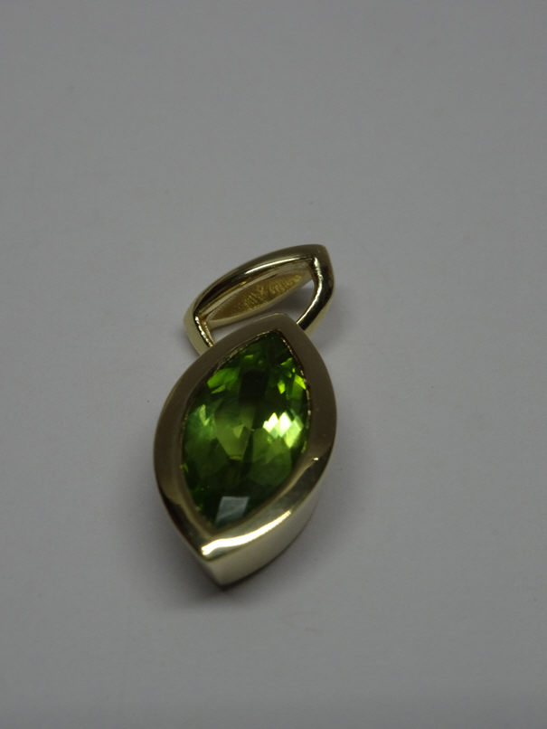 Halsschmuck Ref.-Nr.: 3294-4642 925/- Silber 1 Peridot Gr&uuml;n 