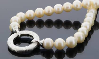 Halsschmuck Ref.-Nr.: 4801097 925/- Perlen 45 cm lang 38 China Zuchtperlen 10,0 bis10,5 mm Wei&szlig; Rund