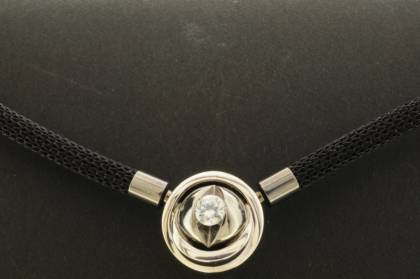 Halsschmuck Ref.-Nr.: 3809790 Stahl 