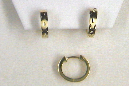 Kopf.-und Ohrschmuck Ref.-Nr.: 7086910 333/- Gold 