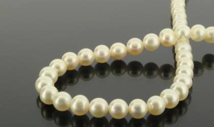Halsschmuck Ref.-Nr.: 4620358 65 S&uuml;&szlig;wasser Zuchtperle 6,0-6,5 mm Wei&szlig; Oval 