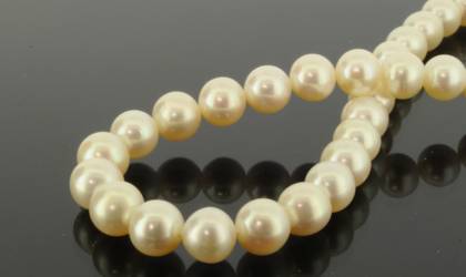 Halsschmuck Ref.-Nr.: 4625440 52 S&uuml;&szlig;wasser Zuchtperle 8,0 bis 8,5 mm Wei&szlig; Oval 