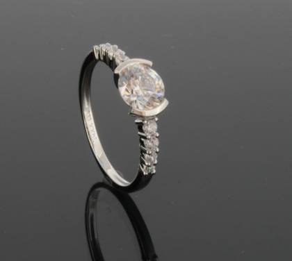Ringe Ref.-Nr.: 6751790 333/- Gold 9 Zirkonia  Wei&szlig; Unbekannt/ Nicht Definierbar Brillantschliff 