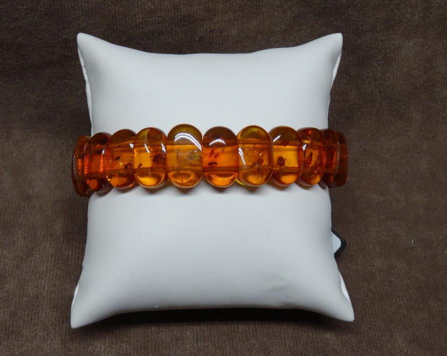 Herrling Bernsteinschmuck Divers Ref.-Nr.: B-76930 24 Bernstein braun 