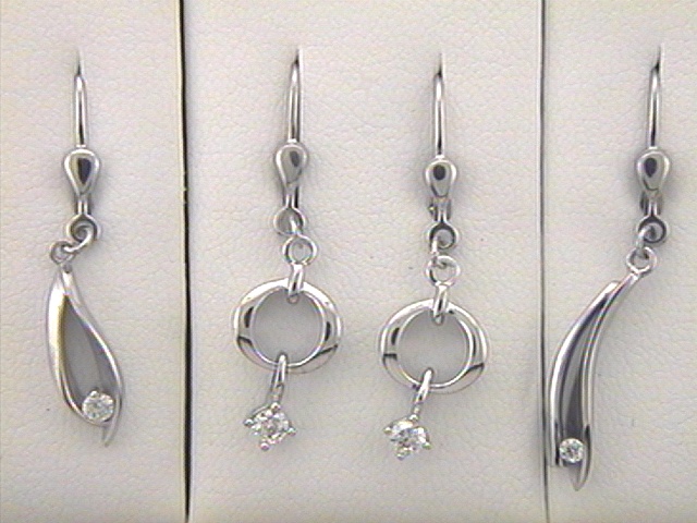 Max Fr&ouml;hlich Kopf.-und Ohrschmuck Ref.-Nr.: 201/179394 925/- Silber, Rhodiniert 2 Zirkonia  Wei&szlig; 