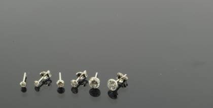 Wilhelm M&uuml;ller Kopf.-und Ohrschmuck Ref.-Nr.: 705360019 333/- Gold, wei&szlig; Zirkonia  Wei&szlig; 