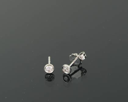 Wilhelm M&uuml;ller Ohrschmuck Ref.-Nr.: 296685021 750/- Gold, wei&szlig; 2 Diamant Top Wesselton kleine Einschl&uuml;sse Brillantschliff 0,25ct. 