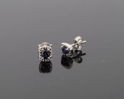 Ohrschmuck Ref.-Nr.: 694819019 585/- Gold, wei&szlig; 2 Saphir blau Oval facettiert  Individual-Nr. Z771