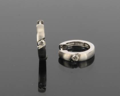 Ohrschmuck Ref.-Nr.: 297594019 585/- Gold, wei&szlig; 2 Diamant Wesselton kleine Einschl&uuml;sse Brillantschliff 0,14ct. 