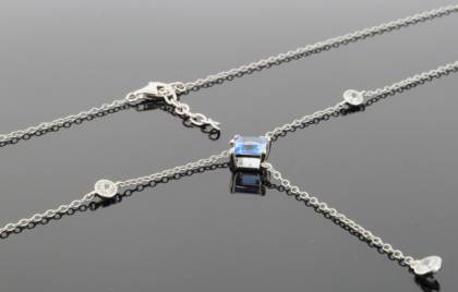 Wilhelm M&uuml;ller Halsschmuck Ref.-Nr.: 765803019 925/rh/- Silber, Rhodiniert 1 Zirkonia  blau  1 Zirkonia  Wei&szlig;  L&auml;nge 42+3cm Individual-Nr. Z720