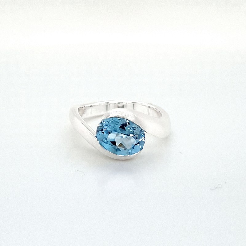 Ring Ref.-Nr.: 0901-1941 925/- Silber, Silber 1 Blautopas beh. blau Oval facettiert  Ringgr&ouml;&szlig;e 56