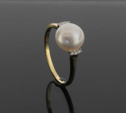Ringe Ref.-Nr.: 181625053 585/- Gold, gelb 6 Diamant Wesselton kleine Einschl&uuml;sse Brillantschliff 0,03ct.  1 S&uuml;&szlig;wasser Zuchtperle 8,5 bis 9,0 mm Wei&szlig; Oval Ringgr&ouml;&szlig;e 53