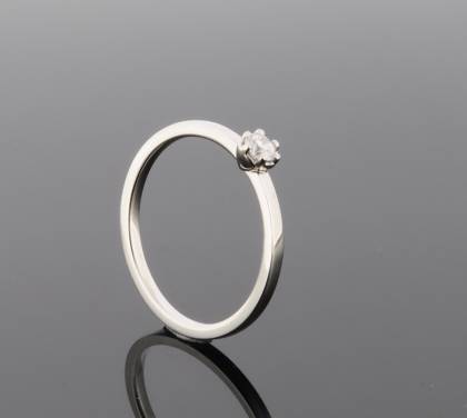 Wilhelm M&uuml;ller Ringe Ref.-Nr.: 122012052 950/- Platin 1 Diamant Top Wesselton kleine Einschl&uuml;sse Brillantschliff 0,15ct.  Ringgr&ouml;&szlig;e 52