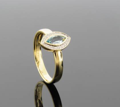 Wilhelm M&uuml;ller Ringe Ref.-Nr.: 165492054 585/- Gold 1 Blautopas beh. blau Marquise o. Narvette 0,70ct.  22 Diamant Wesselton kleine Einschl&uuml;sse Brillantschliff 0,09ct.  Ringgr&ouml;&szlig;e 54