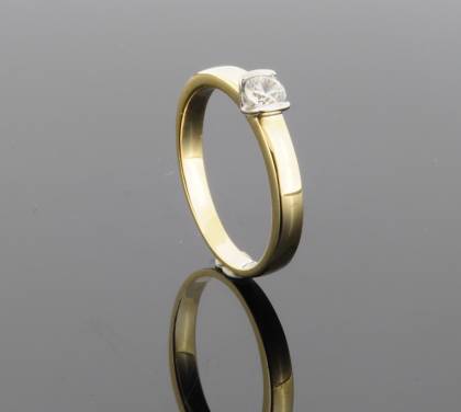 Wilhelm M&uuml;ller Ringe Ref.-Nr.: 675897058 333/- Gold, gelb 1 Zirkonia  Wei&szlig;  Ringgr&ouml;&szlig;e 58