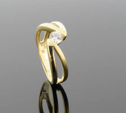 Wilhelm M&uuml;ller Ringe Ref.-Nr.: 675984058 333/- Gold, gold 1 Zirkonia  Wei&szlig;  Ringgr&ouml;&szlig;e 58
