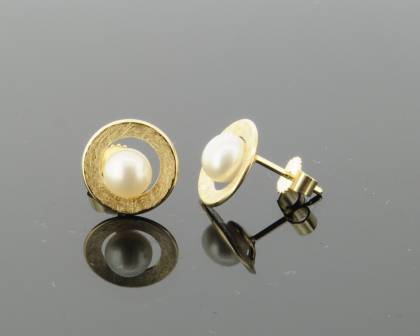 Wilhelm M&uuml;ller Ohrschmuck Ref.-Nr.: 691295019 585/- Gold, gold 2 S&uuml;&szlig;wasser Zuchtperle 5,5-6,0 mm Wei&szlig;