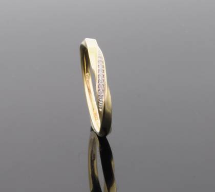 Wilhelm M&uuml;ller Ringe Ref.-Nr.: 145462054 585/- Gold, gold 9 Diamant Wesselton kleine Einschl&uuml;sse Brillantschliff 0,03ct.  Ringgr&ouml;&szlig;e 54 Individual-Nr. K194