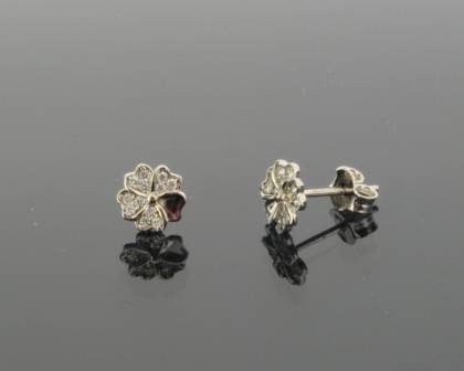 Wilhelm M&uuml;ller Ohrschmuck Ref.-Nr.: 705461019 375/- Gold, wei&szlig; 24 Zirkonia  Wei&szlig; 