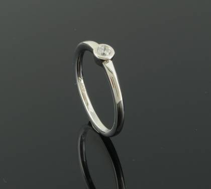 Wilhelm M&uuml;ller Ringe Ref.-Nr.: 139865052 585/- Gold, wei&szlig; 1 Diamant Wesselton  Weiss kleine Einschl&uuml;sse Brillantschliff 0,10ct. 