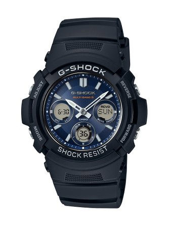 Die Casio Uhr AWG-M100SB-2AER ist eine robuste Herrenarmbanduhr mit einem schwarzen Kunststoffgeh&auml;use, blauen Silikonarmband, Mineralglas und analog-digitaler Anzeige. Sie ist solarbetrieben, funkgesteuert und wasserdicht bis 20 ATM. Ideal f&uuml;r Outdoor-Aktivit&auml;ten und den t&auml;glichen Gebrauch. Am besten am Handgelenk tragen, um optimalen Komfort und Funktionalit&auml;t zu gew&auml;hrleisten.