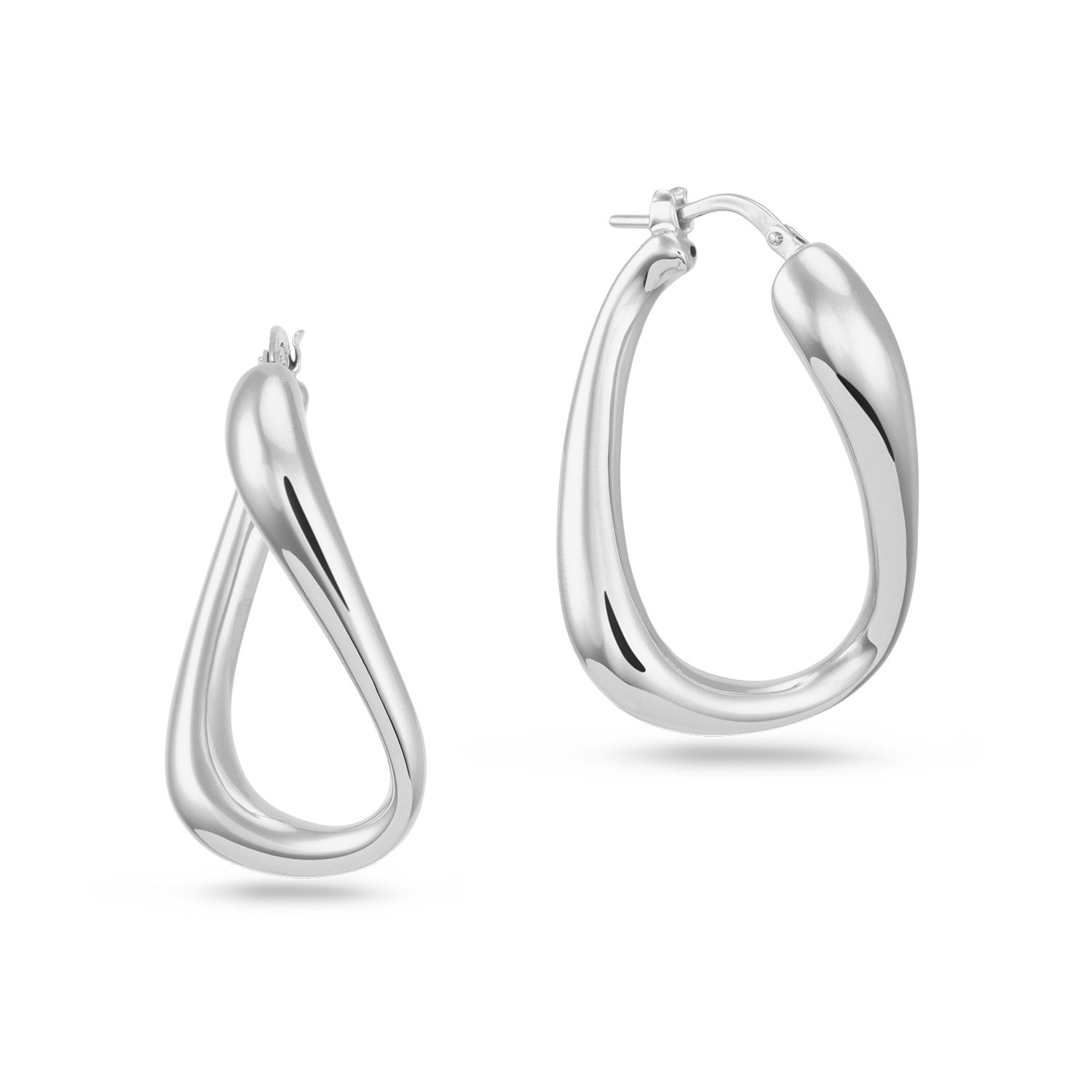 De Oorring XL Twist 925RD, modelnummer 107067500, is een stijlvolle creooloorbel van een onbekend merk. Gemaakt van zilver met een breedte en diepte van 4,0 mm, en een gewicht van 3,6 gram. Perfect voor elke gelegenheid, deze oorbellen kunnen zowel casual als chic worden gedragen, en bieden een elegante uitstraling die subtiel opvalt.