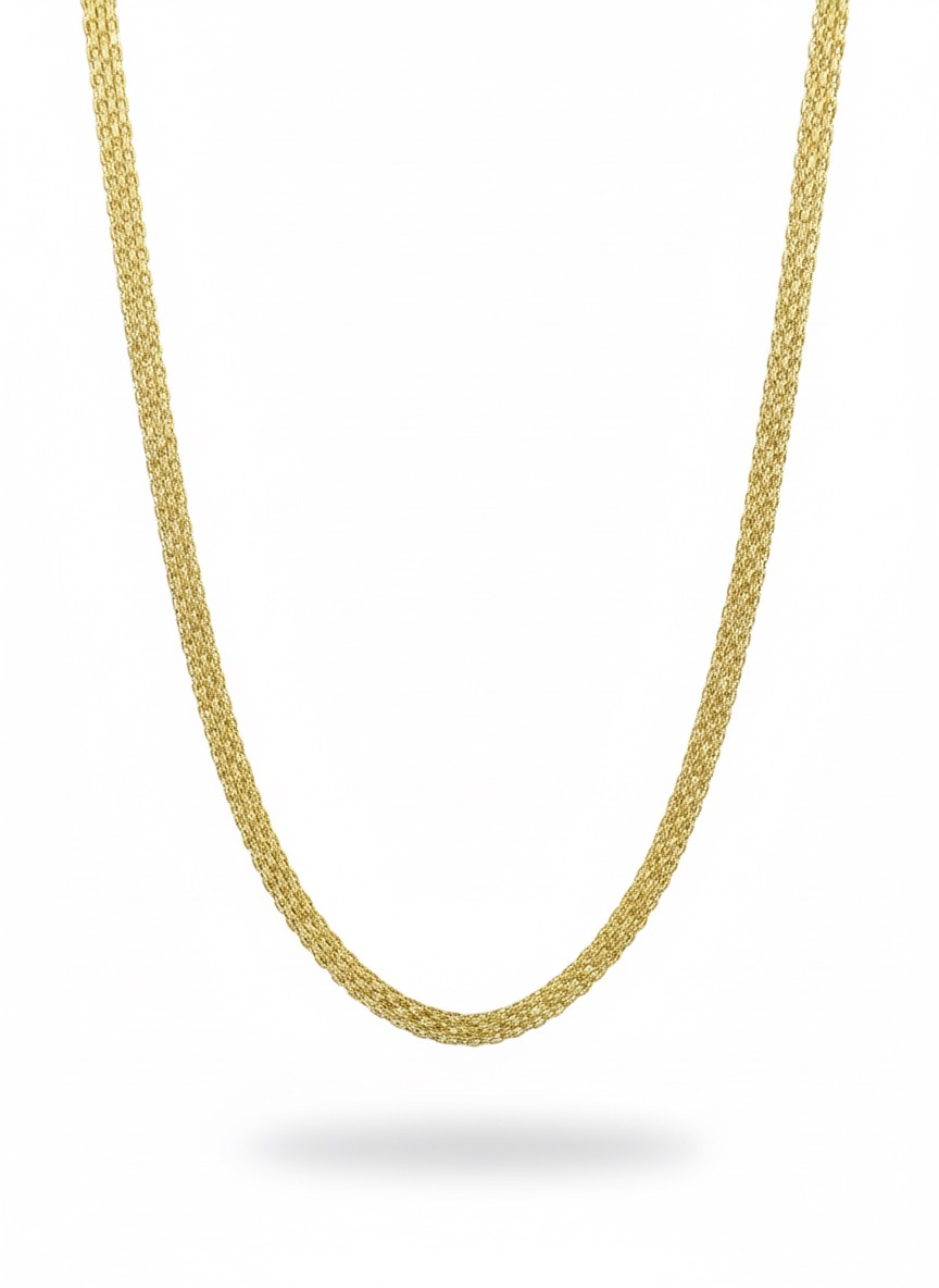 De JS54 is een verfijnde 14 karaats gouden platte schakelketting, met een lengte van 50 cm en een gewicht van 9,6 gram. De ketting straalt dankzij zijn gouden glans en een dikte van 4 mm. Draag deze elegante, nieuwe ketting op een eenvoudige blouse of jurk voor een stijlvolle en tijdloze look.