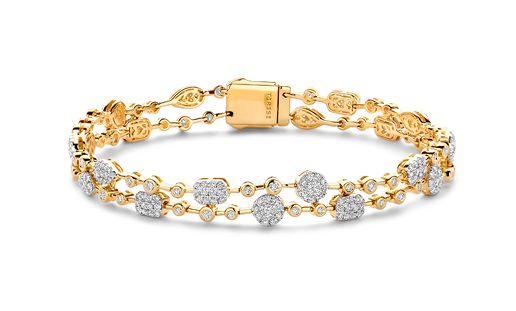 De Tirisi Jewelry Venice Exclusive armband, modelnummer TB9072D(2T), is een verfijnd sieraad, specifiek ontworpen als armband. Ideaal voor zowel casual als chique gelegenheden, voegt deze armband elegantie toe aan elke outfit. Draag hem solo voor een subtiele look of combineer met andere sieraden voor een gedurfde statement.