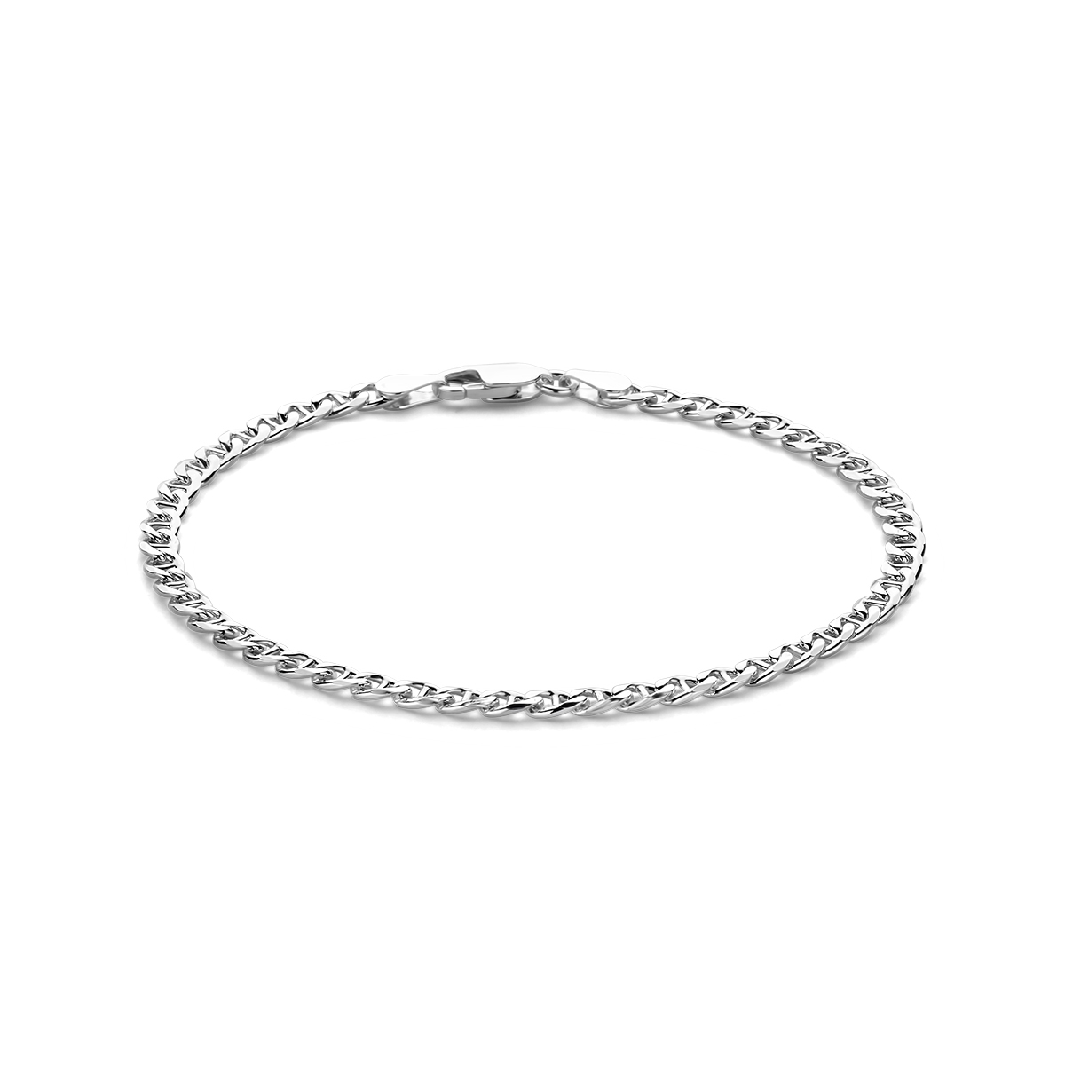 925 Zilveren armband met een schakelbreedte van 3.8mm. De armband heeft een draaglengte van 21cm en een karabijn sluiting.