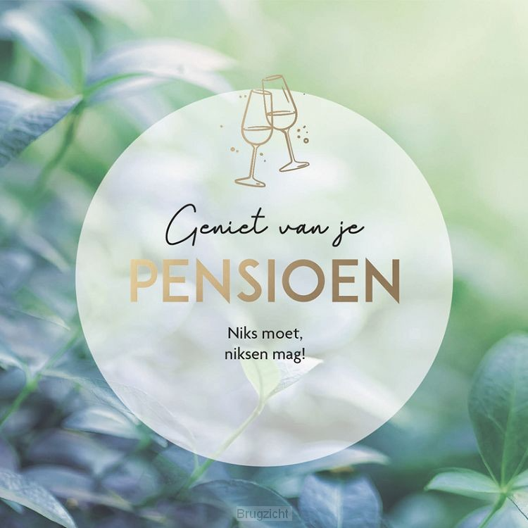 Vier je pensioen met deze stijlvolle giftbox! De luxe tafelkalender zit boordevol inspirerende citaten, weetjes en tips voor deze nieuwe levensfase. Een prachtig cadeau voor wie afscheid neemt van het werkende leven en ruimte maakt voor vrijheid, rust en nieuwe avonturen.