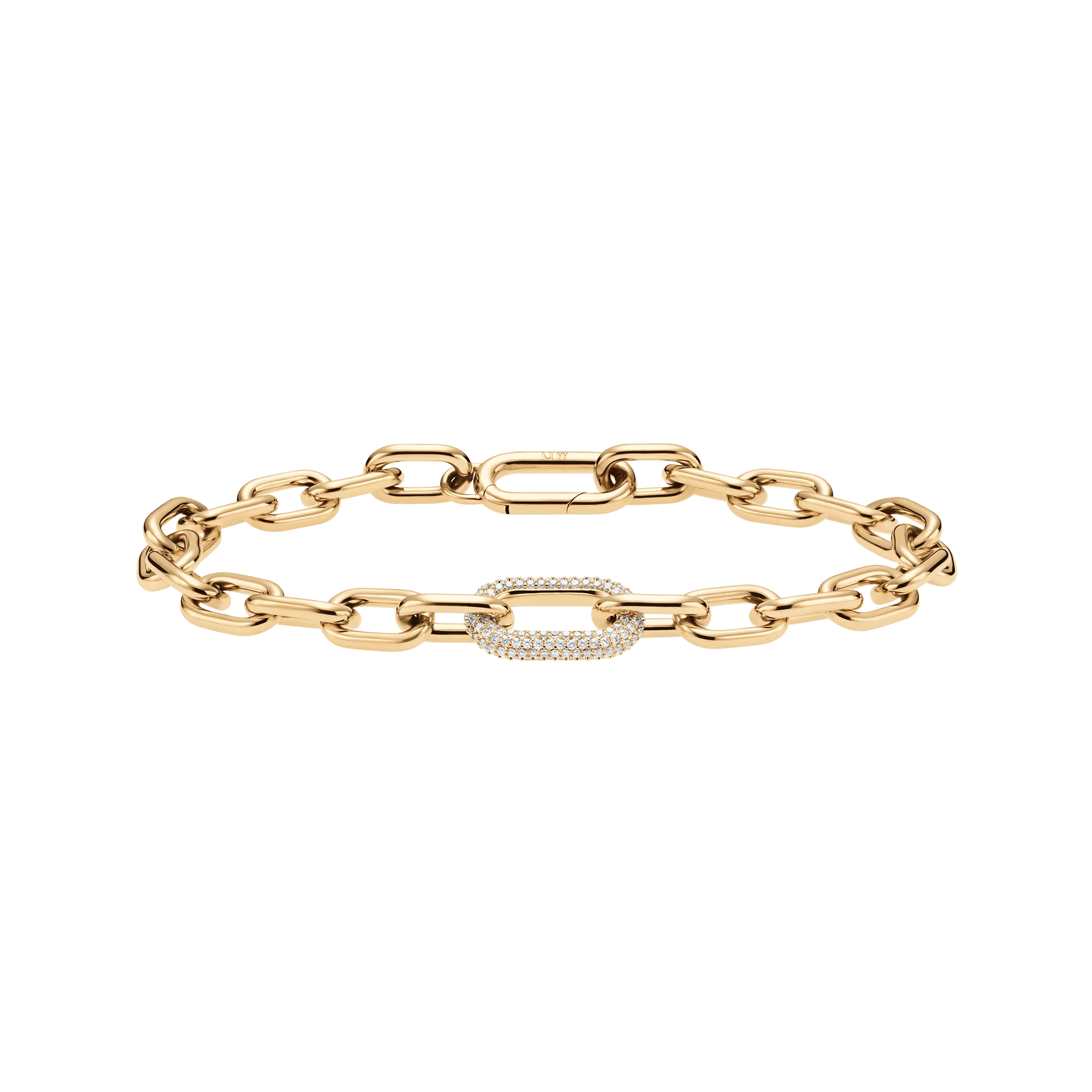 Een mix van industriële elementen en verfijnde kristaldetails tilt deze gouden schakelarmband naar een hoger niveau dan een standaard ketting. Draag hem met de rest van de Crystal Link-collectie of alleen als statement piece – deze dikke schakel is hoe dan ook een blikvanger.
Waterdichte sieraden
Onze sieraden zijn gemaakt om overal mee naartoe te nemen. Dankzij de hoogwaardige PVD-coating is elk sieraad waterbestendig, zweetbestendig en bestand tegen dagelijks gebruik – zonder zijn glans te verliezen.