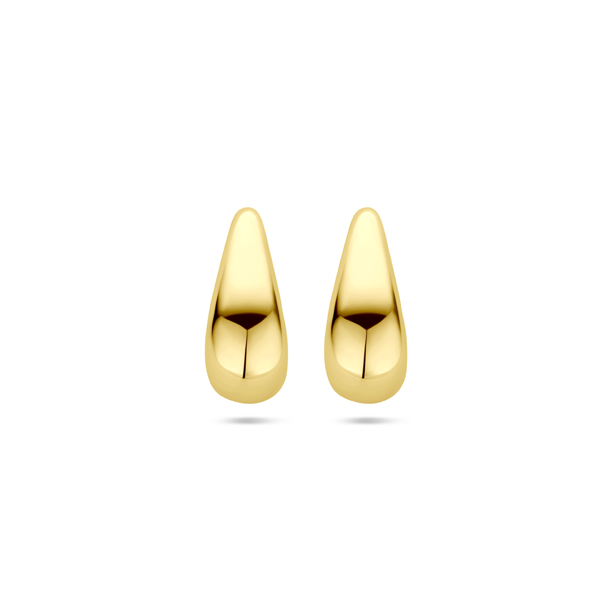 14k Geelgouden oorknoppen uitgevoerd in de vorm van een druppel. De oorknoppen hebben een afmeting van 15.5x7mm.