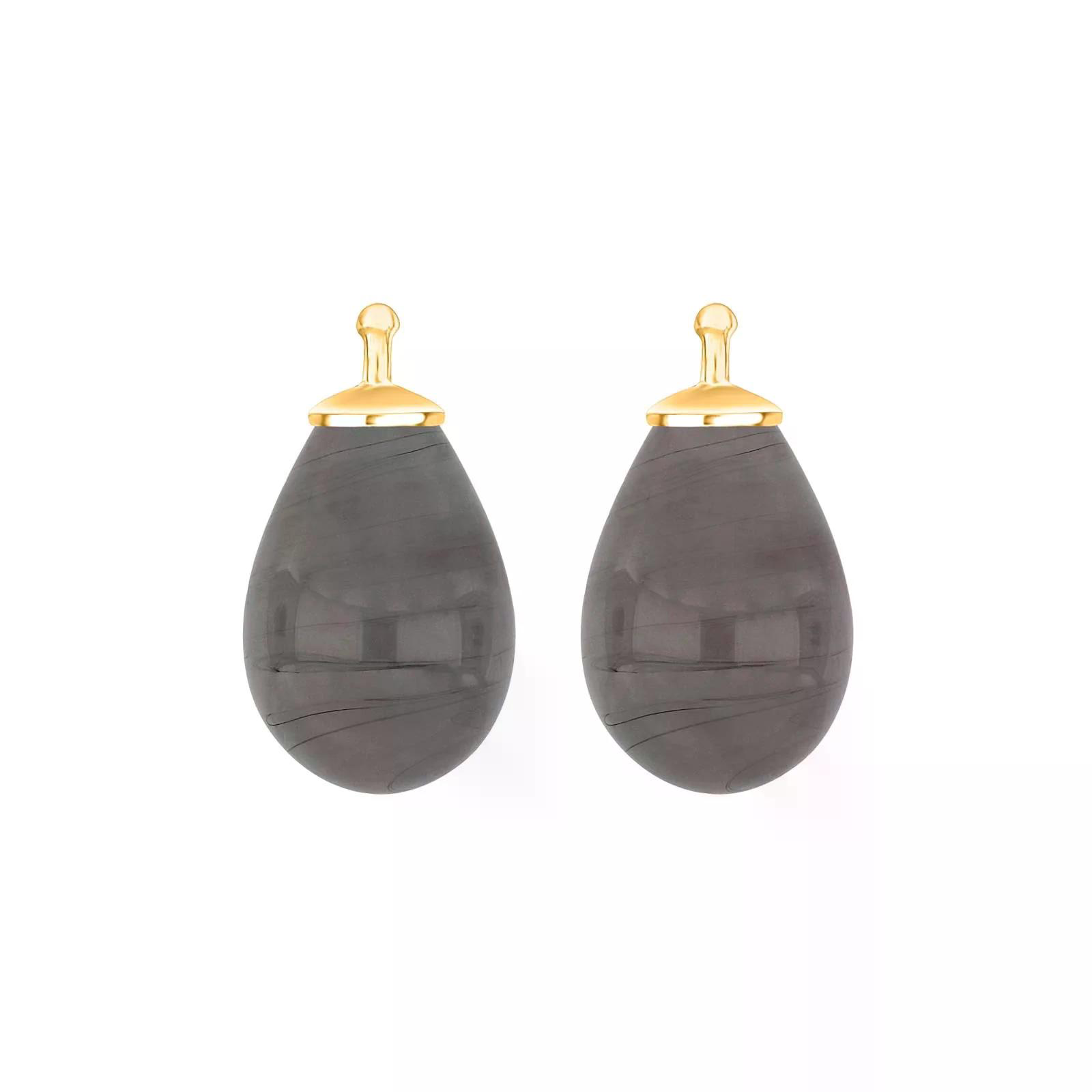 Entdecken Sie die Quarz-Glas Tropfen Ohrstecker. Diese eleganten Ohrstecker sind perfekt, um jedem Outfit einen Hauch von Raffinesse zu verleihen. Tragen Sie sie am besten zu einer Hochsteckfrisur oder einem eleganten Abendoutfit, um ihren Glanz optimal zur Geltung zu bringen und Ihren Stil zu betonen.