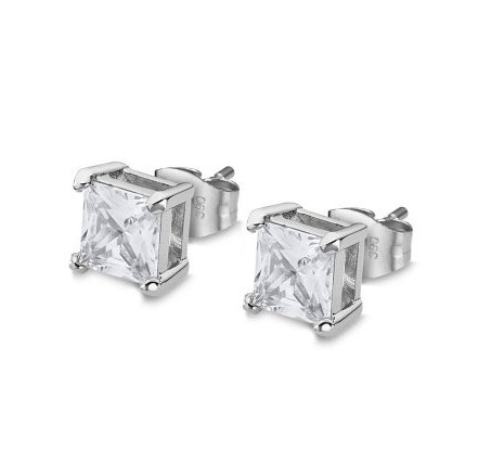 De LOTUS LS2166-4/1 is een elegant sieraad met verfijnde details. Dit accessoire is veelzijdig en kan zowel casual als formeel gedragen worden, ideaal voor elke gelegenheid. Draag het met een eenvoudige outfit om het sieraad de aandacht te geven die het verdient. Combineer het met andere sieraden voor een persoonlijke touch.