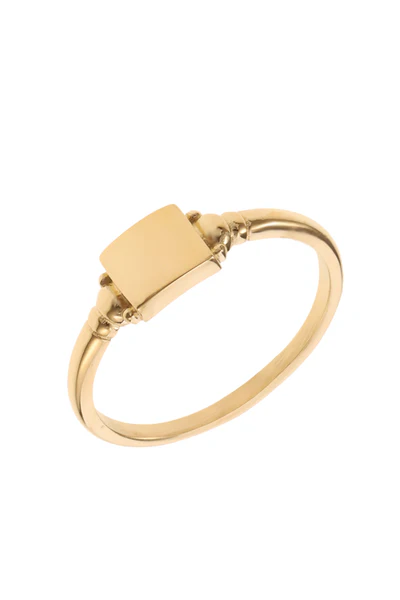 De Rose & Camellia Ring, modelnummer 4900012705992mt18, is een prachtige vergulde edelstalen ring. Deze stijlvolle ring past perfect bij elke gelegenheid en voegt een vleugje elegantie toe aan elke outfit. Draag hem solo voor een subtiele look of combineer met andere ringen voor een modieuze statement. Perfect voor dagelijks gebruik en speciale gelegenheden.