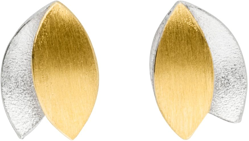 MANU Schmuck is een sieradenmerk van Duitse afkomst en zij ontwerpen hun sieraden in zilver en 22 karaat goud. De warme kleur van het 22 karaat goud geeft de sieraden extra cachet en een exclusieve afwerking mee.