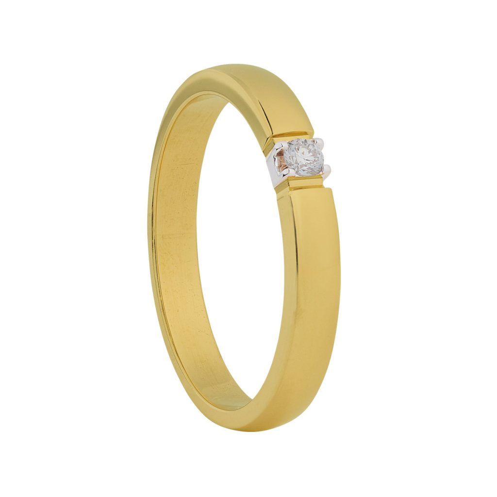 De M101NEW1X0.05 ring is een verfijnd sieraad, gemaakt van 14-karaats goud. Deze ring, categorie: sieraad, is maat 55 en straalt elegantie uit door zijn TW/VS/SI edelsteenkwaliteit. Draag deze prachtige ring solo voor een subtiele look of combineer met andere gouden sieraden voor een stijlvolle statement. Perfect voor dagelijkse luxe of speciale gelegenheden.