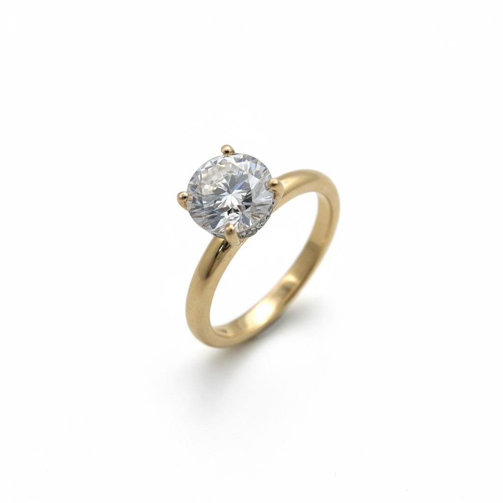 Deze schitterende LAB diamant RING is een rondgeslepen edelsteen van 1,50CT, gezet in 18k goud en gecertificeerd door IGI. Categorie: Sieraad. Type: Ring. Deze ring is perfect voor speciale gelegenheden en komt het best tot zijn recht op de ringvinger als statement-stuk. Elegant en tijdloos, een must-have!