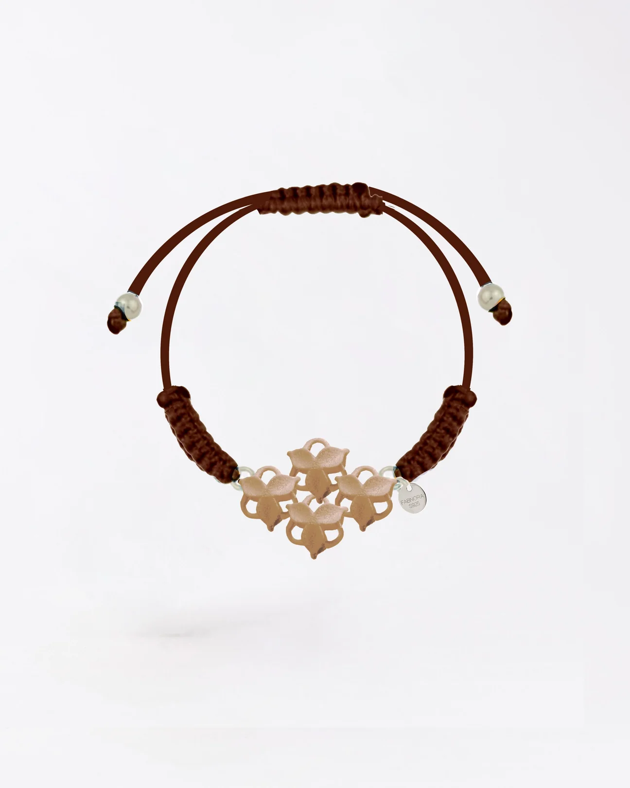 Een Fabonora armband model Blossom Cord kleur classic Beige