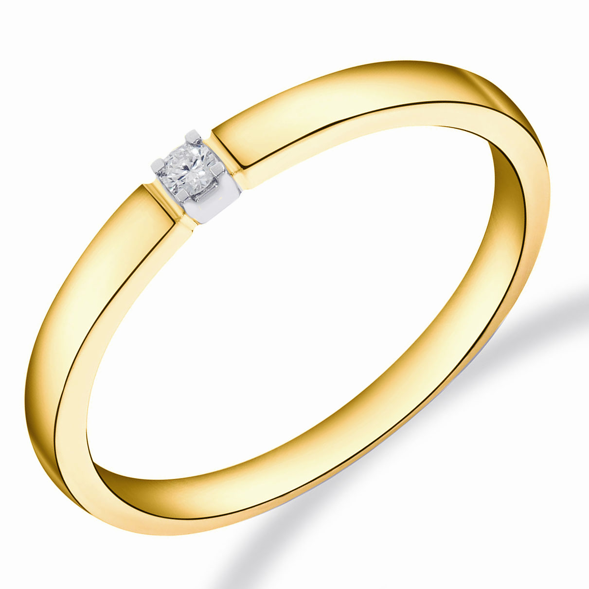 De Memoire Ring met zirkonia steen in 14K goud combineert elegantie en verfijning. Perfect voor elke gelegenheid. Draag deze ring op zichzelf voor een subtiele uitstraling of combineer met andere ringen voor een gelaagd effect. Een tijdloos sieraad dat elke stijl complimenteert.