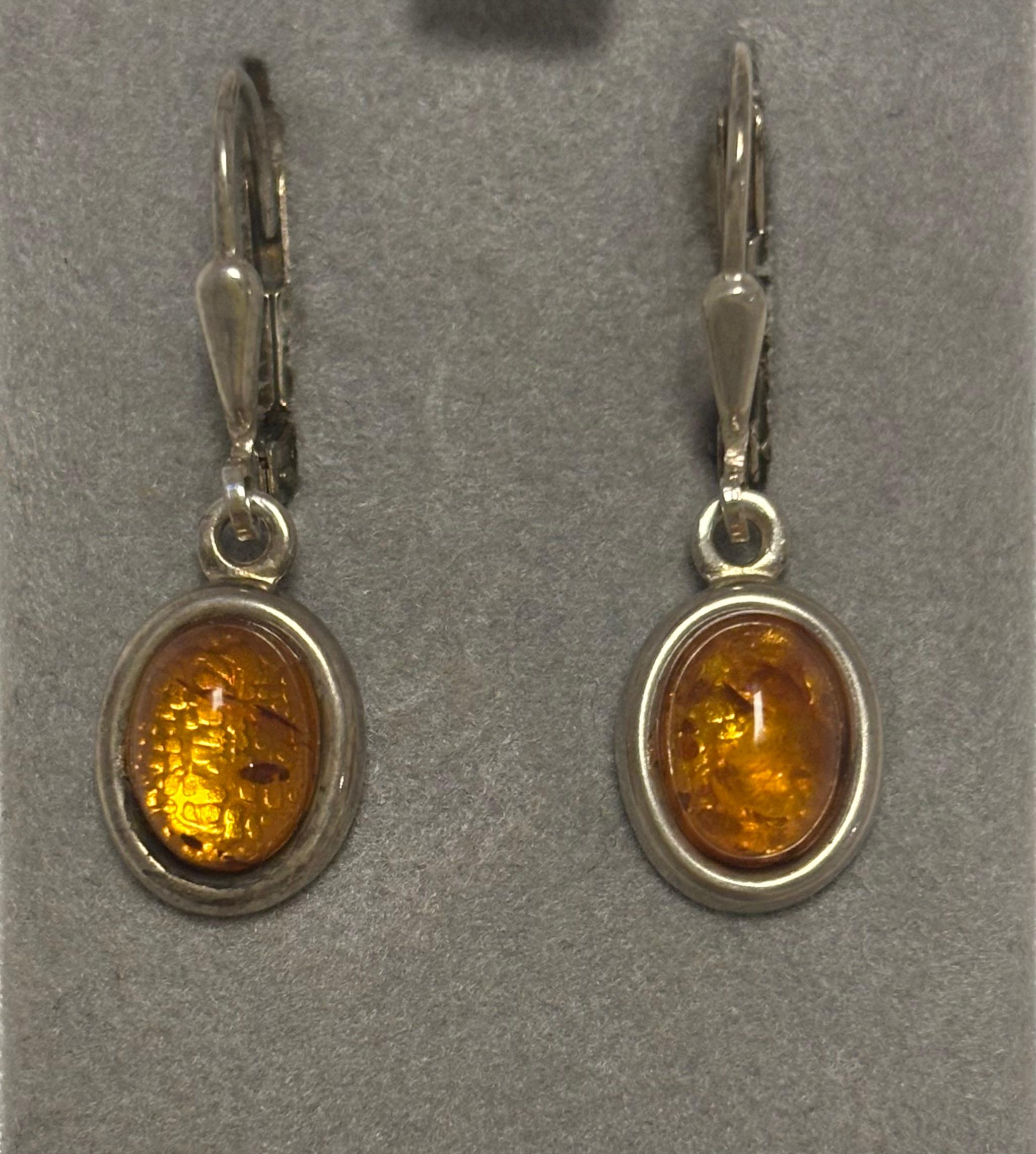 Barnsteen oorhangers