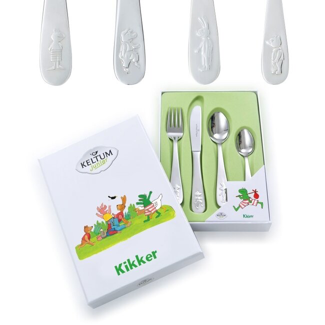 De VAN KEMPEN & BEGEER JUNIOR KIKKER 4-DELIG SET KS066.GA4, modelnummer 005250-001, is perfect voor kinderen. Deze set bevat een vork, lepel, mes en dessertlepel, allemaal versierd met een vrolijk kikkermotief. Ideaal voor dagelijks gebruik en speciaal ontworpen om kindvriendelijk en duurzaam te zijn. Perfect om de maaltijd van uw kind extra leuk te maken!