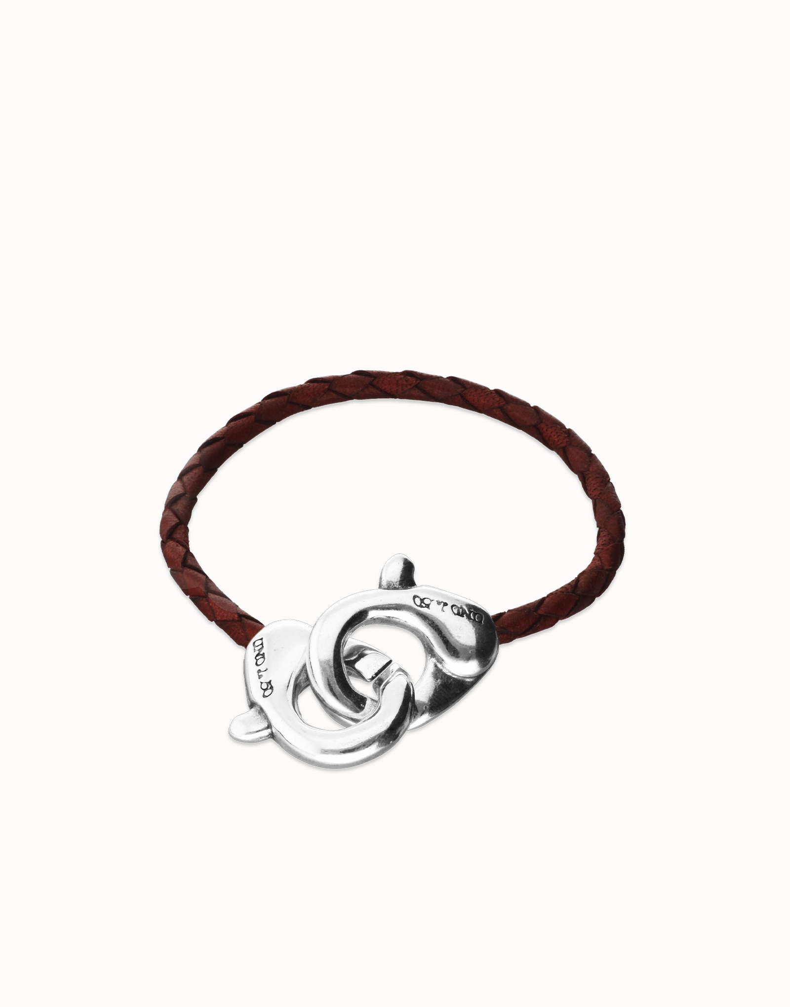 De PUL2593GRSORO0M is een elegante armband in de categorie sieraad. Deze armband voegt verfijning toe aan elke look en is perfect voor dagelijkse of speciale gelegenheden. Draag hem solo voor een minimalistische uitstraling of combineer hem met andere armbanden voor een trendy, gelaagde look. Een must-have accessoire voor iedere sieradenliefhebber.