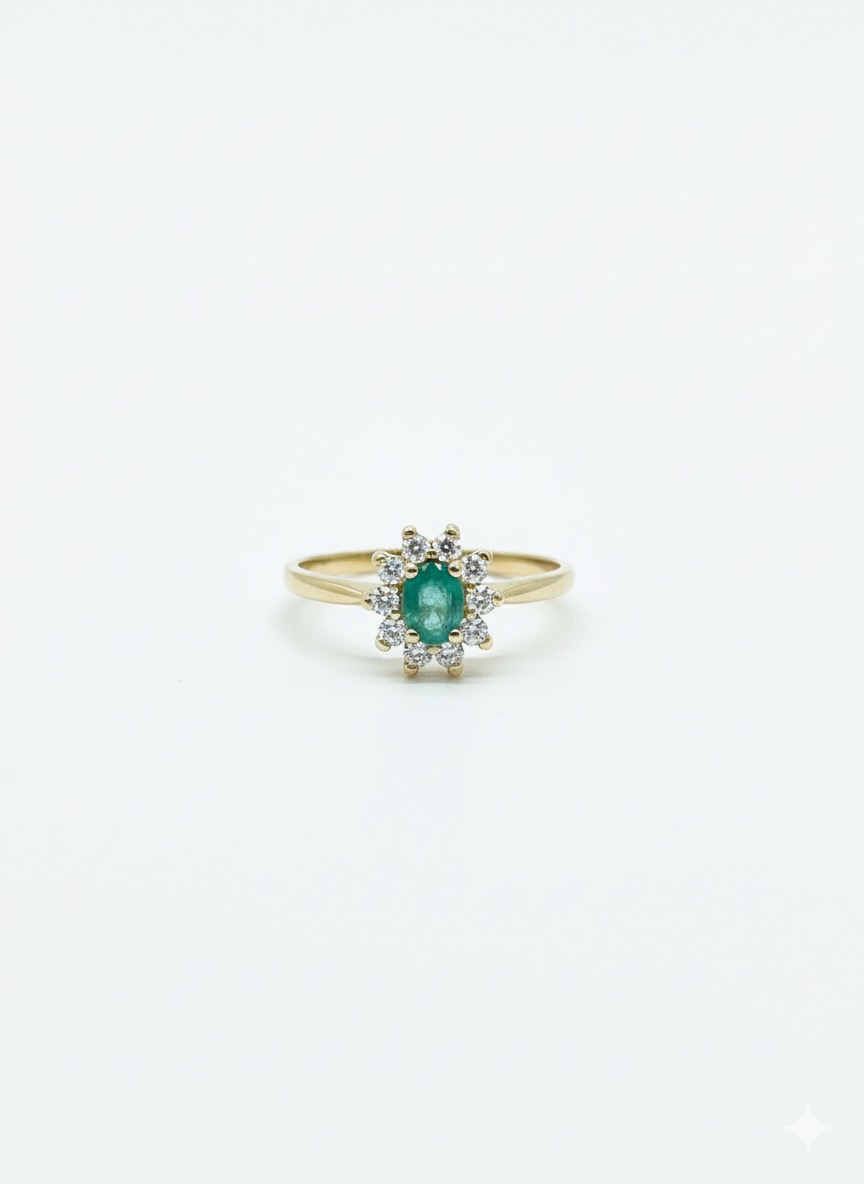 14 karaat geel gouden diamanten ring met een smaragd. ring is massief goud en hand gemaakt, ring is geschikt voor dagelijks gebruik. 