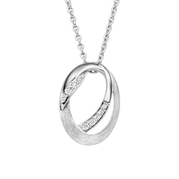 Dit zilveren Viventy collier is voorzien van een hanger met 2 banen. Éen van de banen is voor een deel bezet met een 10 zirkonia's en de andere rij is voor de helft gematteerd. Het collier heeft draaglengtes 42 en 45cm.