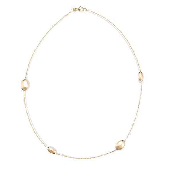 De ITALO BOTTENE ESSENTIA 14K geelgouden ketting (modelnummer CO1091) is vervaardigd van hoogwaardig goud en meet 450 mm. Deze elegante ketting zonder glans is perfect voor dagelijks gebruik of speciale gelegenheden. Combineer het met andere gouden sieraden voor een verfijnde uitstraling. Ideaal om direct op de huid of over een dunne stof te dragen.